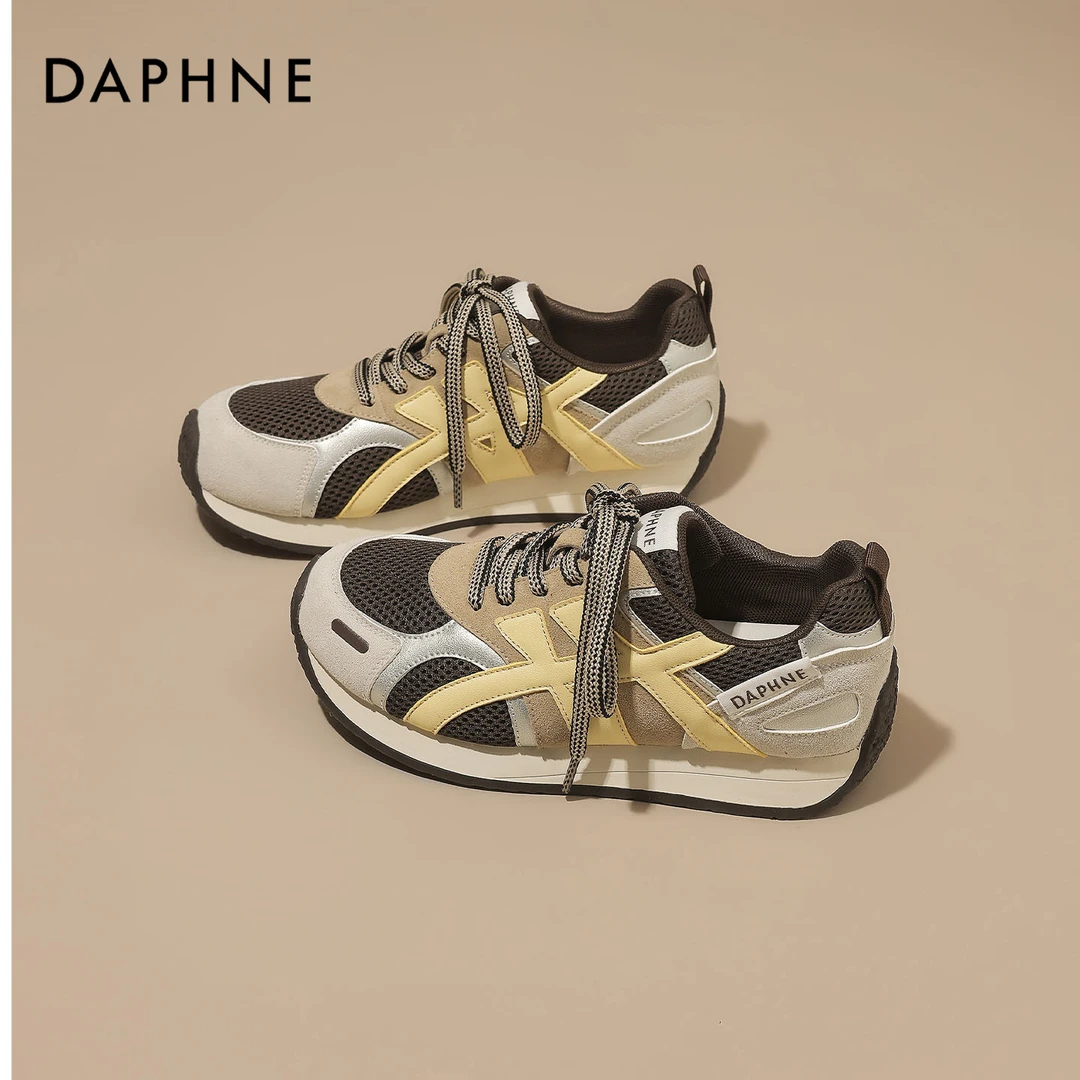 达芙妮新款休闲鞋2025年夏季时尚小众百搭轻便透气软底拼色德训鞋