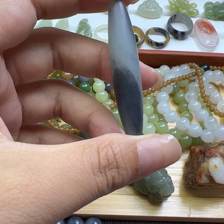 和田玉未镶嵌吊坠(不含链)