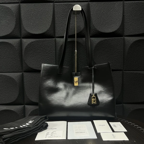95新 Celine/思琳 市场价23800/Celine/95新/C17417887066/包包