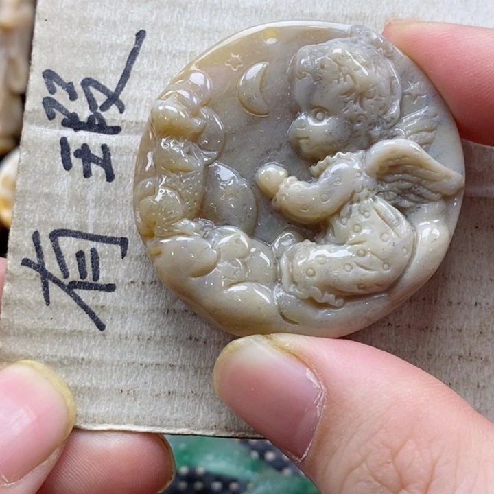 硅化珊瑚（珊瑚玉）颈饰未镶嵌胖*