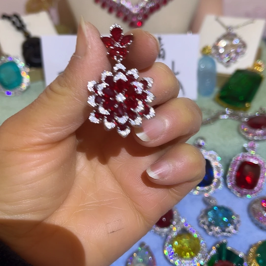 花岗石钨金璀璨夺目耀眼