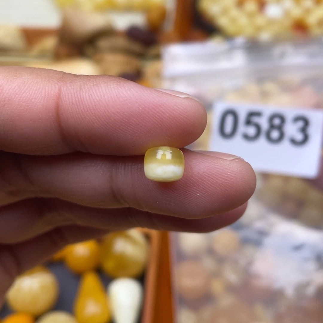 琥珀珠宝奇石未镶嵌7.5 聚宝盆