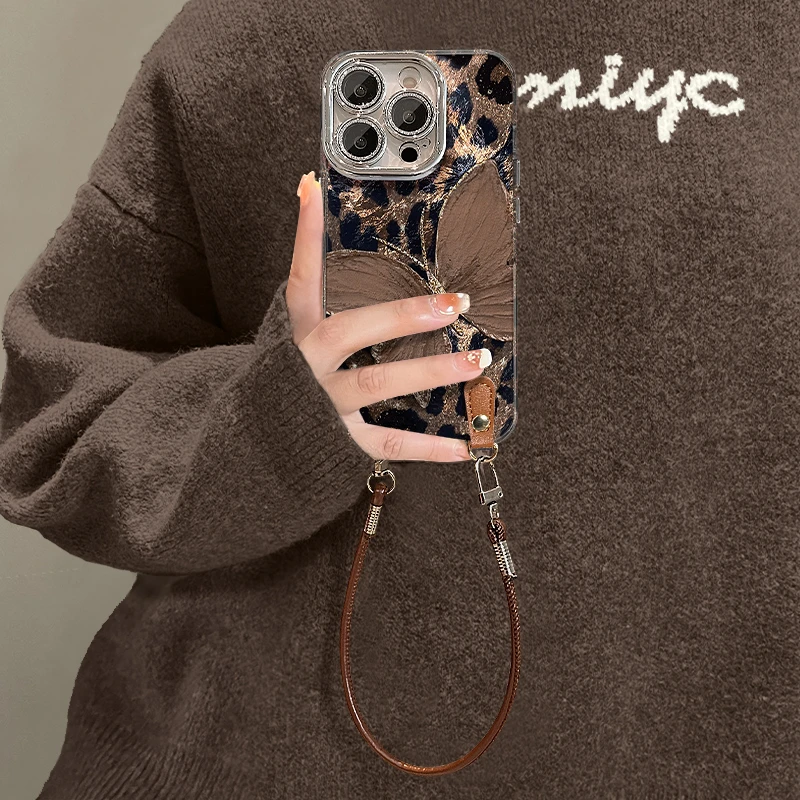 豹纹蝴蝶适用苹果15华为vivo/oppo小米iPhone精孔冰川纹手机壳