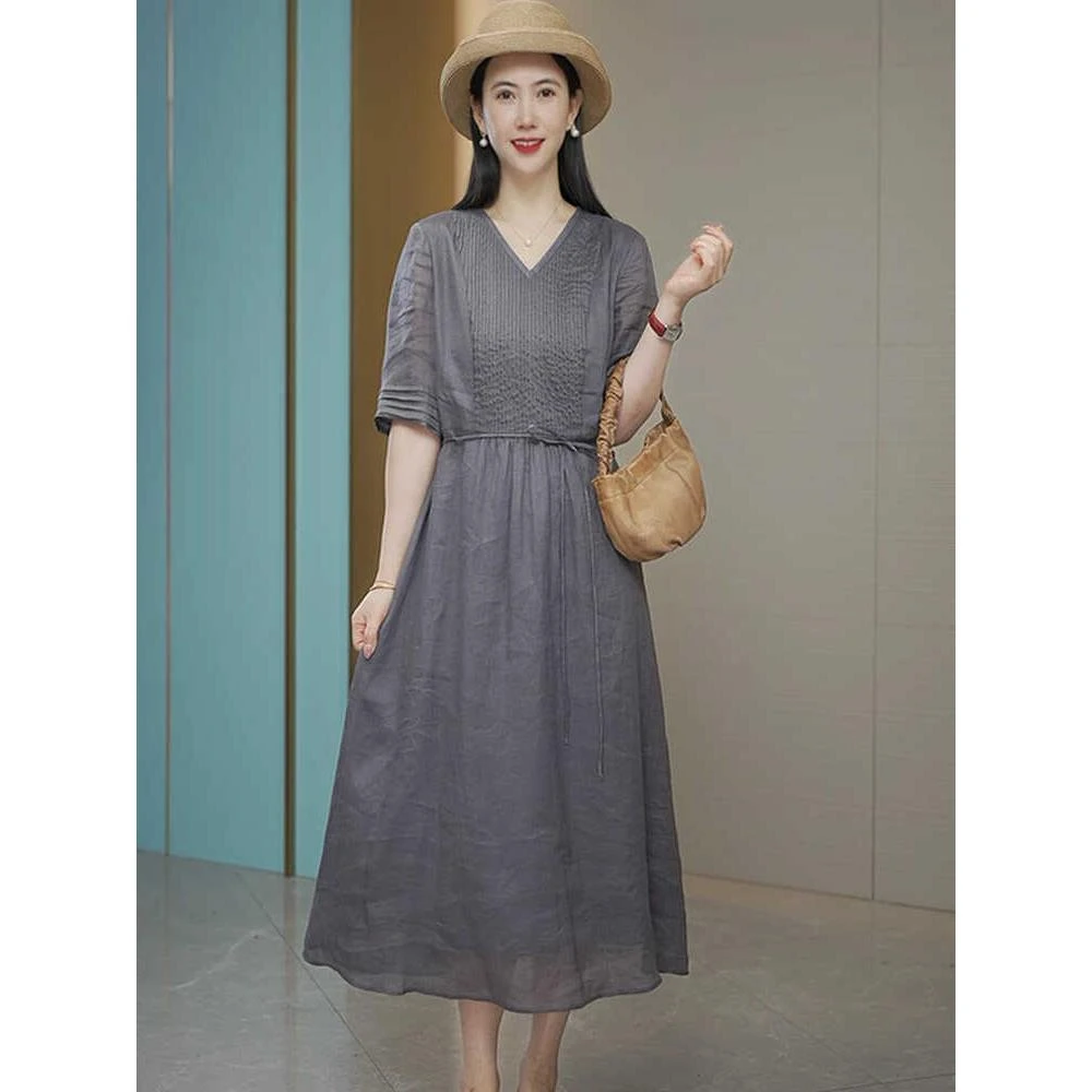哥弟阿玛施正品高级感气质V领亚麻连衣裙女夏季2025新款大码宽松