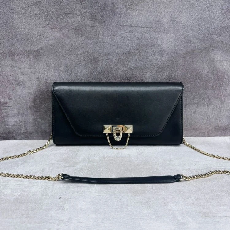 95新/华伦天奴/C18973511494/[26103zbb]