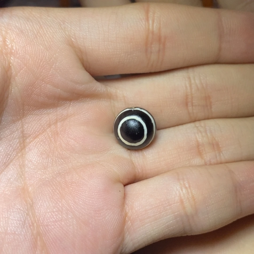 V***哥玛瑙/玉髓未镶嵌单颗