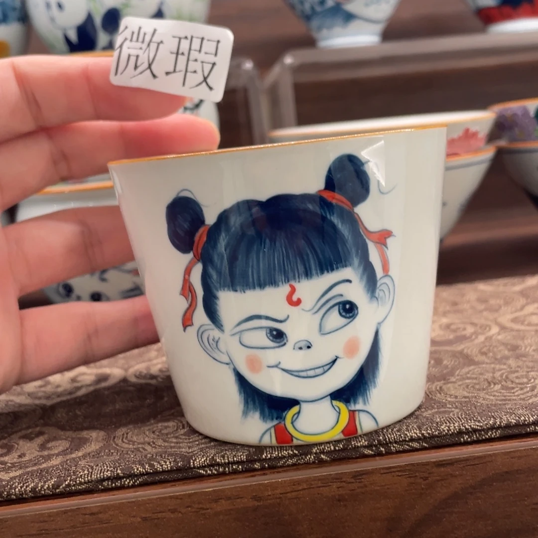 釉下手绘茶具微瑕