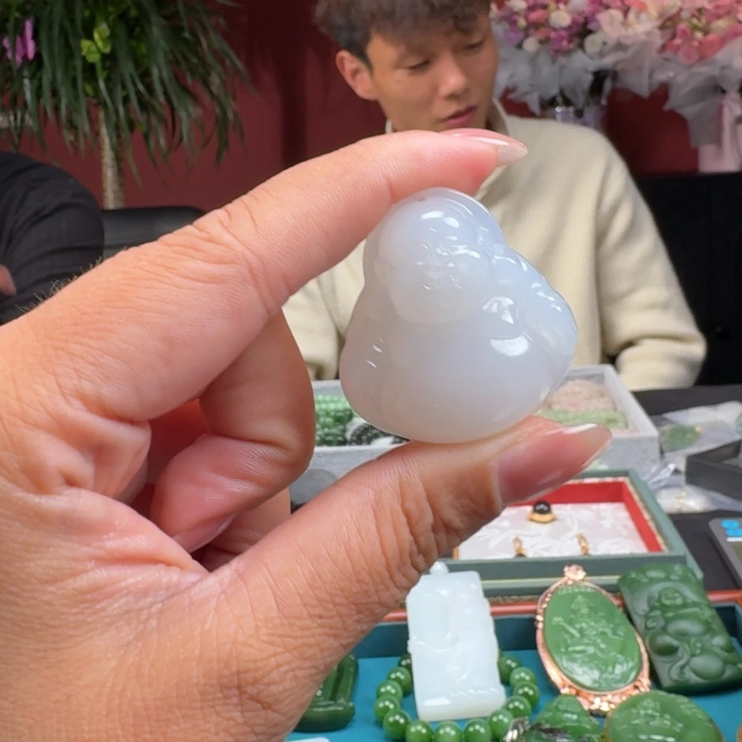 葡萄石未镶嵌颈饰34.4