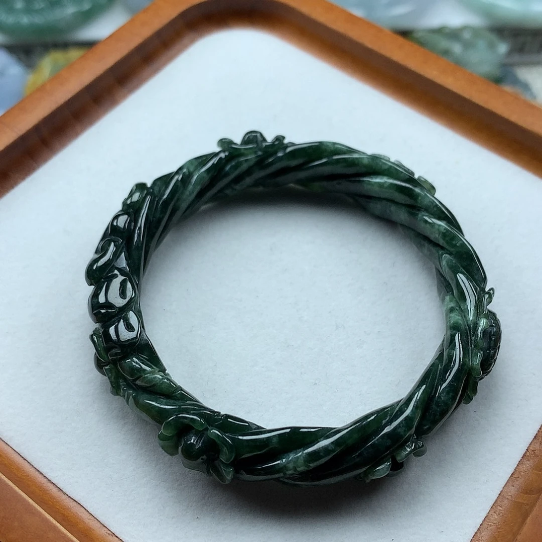 翡翠未镶嵌手镯复古风格57.8