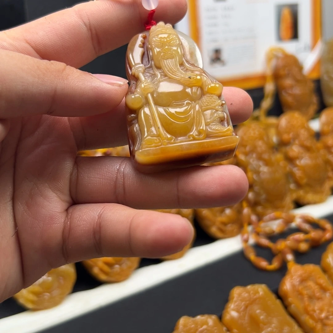 石英质玉（黄龙玉）未镶嵌多样性发货，发其一