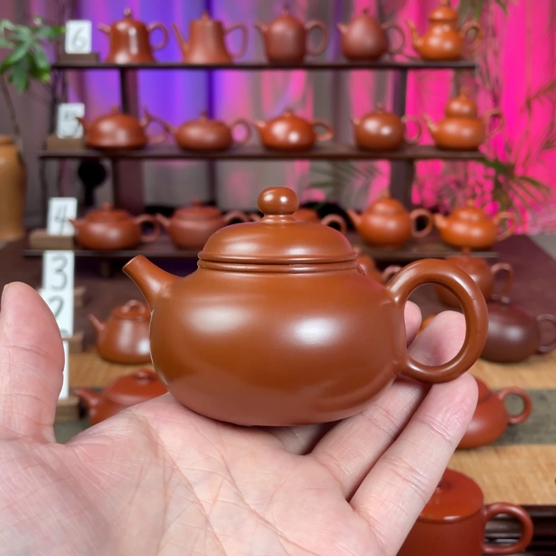 狼***星茶壶紫砂精工容天110cc