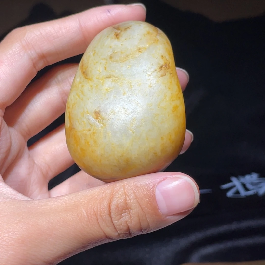 王***健和田玉（白玉）未镶嵌颈饰