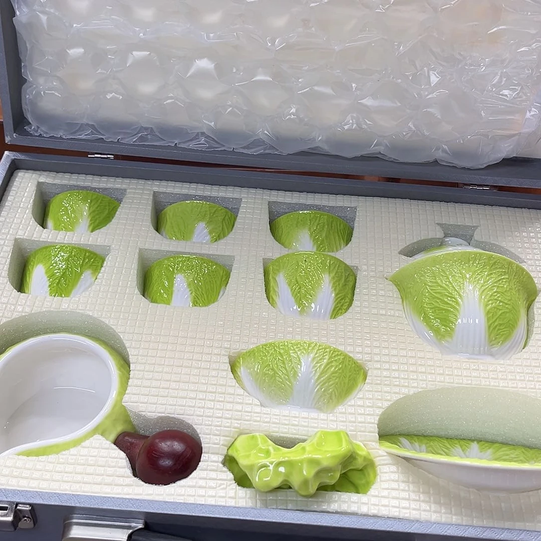 孤品茶具套装等。