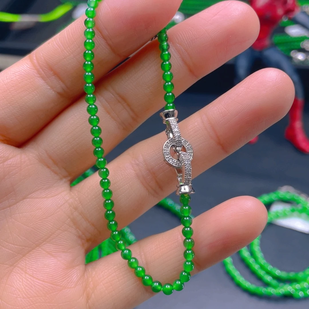 翡翠颈饰未镶嵌，1