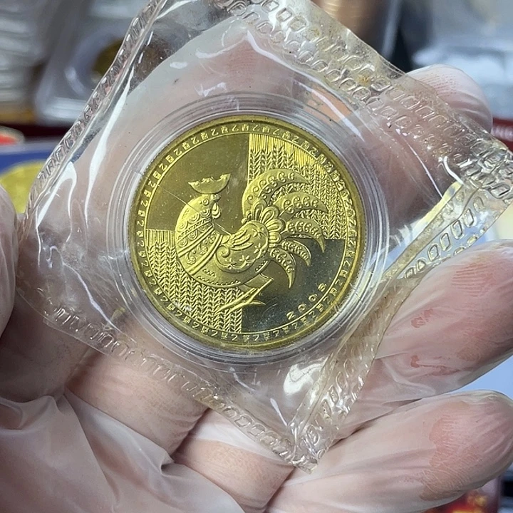 其他普通金属05年剪纸生肖鸡