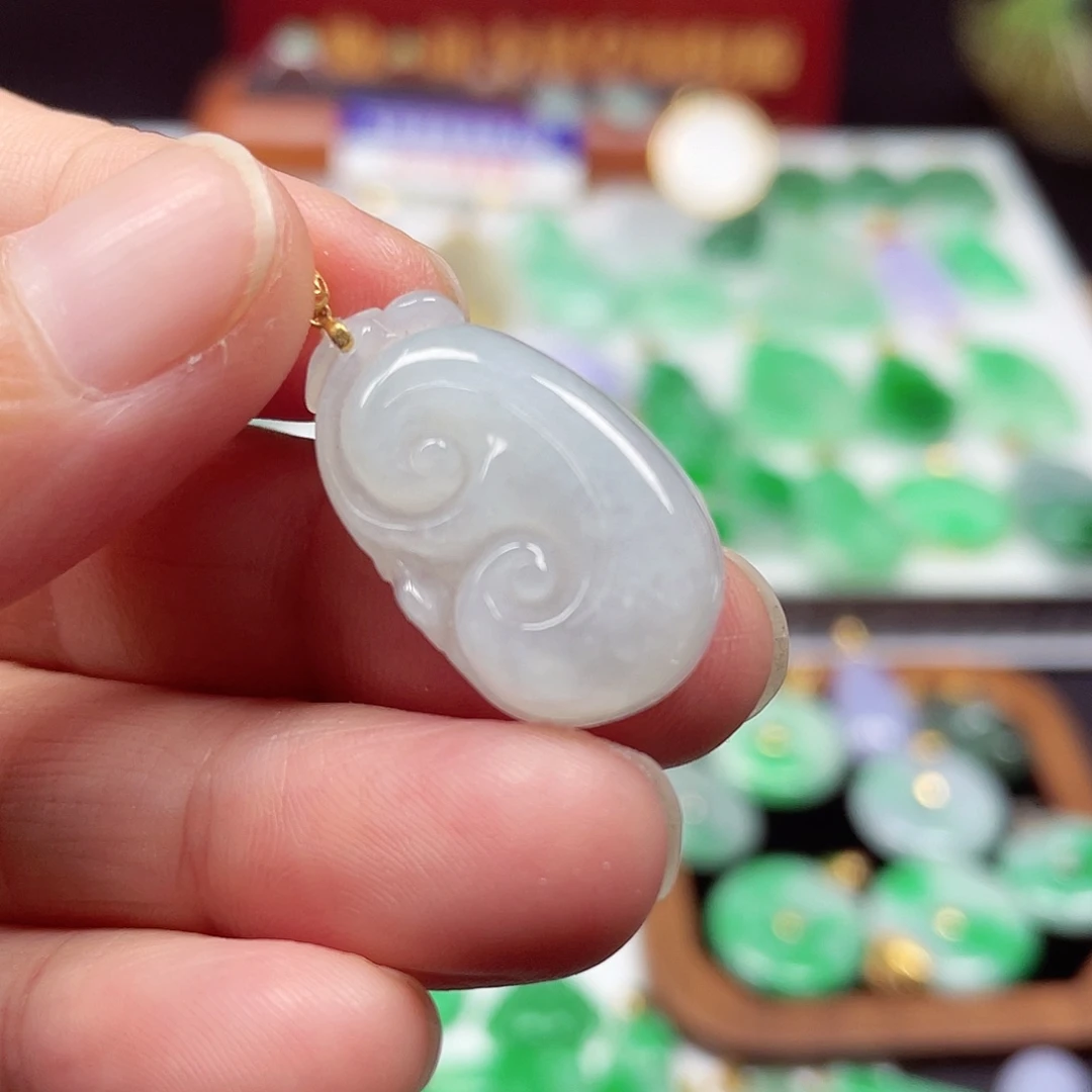 吊坠(不含链)18K金镶嵌翡翠