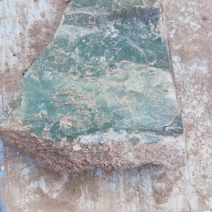 老***Q蛇纹石玉未镶嵌天然岫玉多样性发一