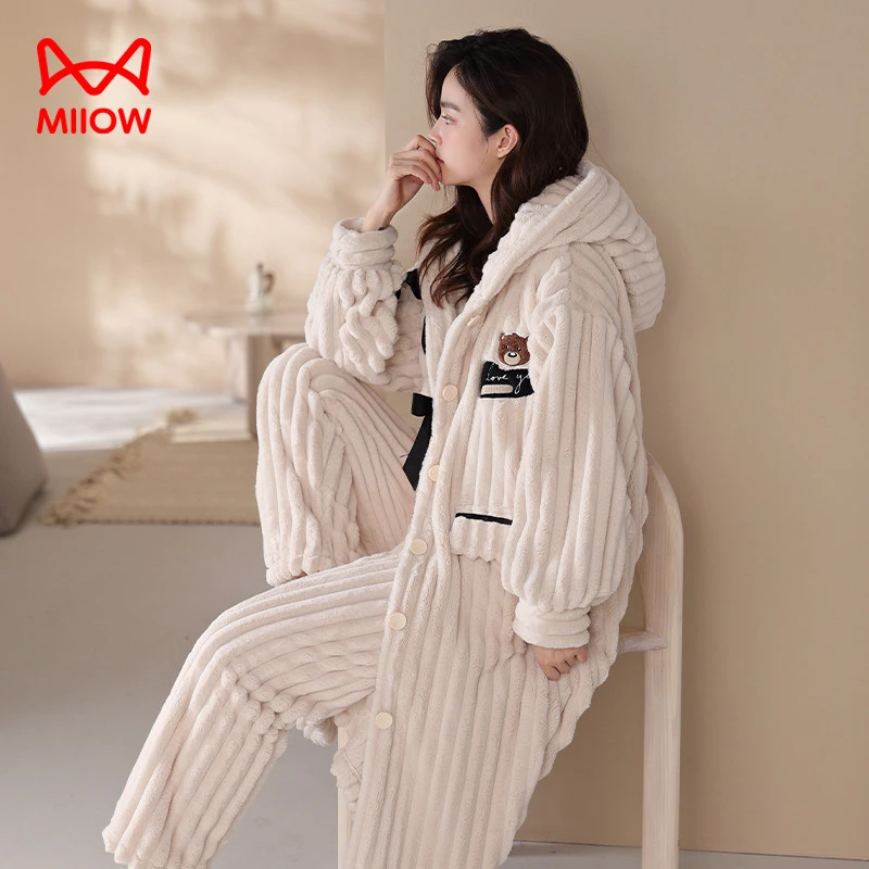 猫人经典珊瑚绒长款睡袍睡衣女冬天季加厚法兰绒保暖家居服