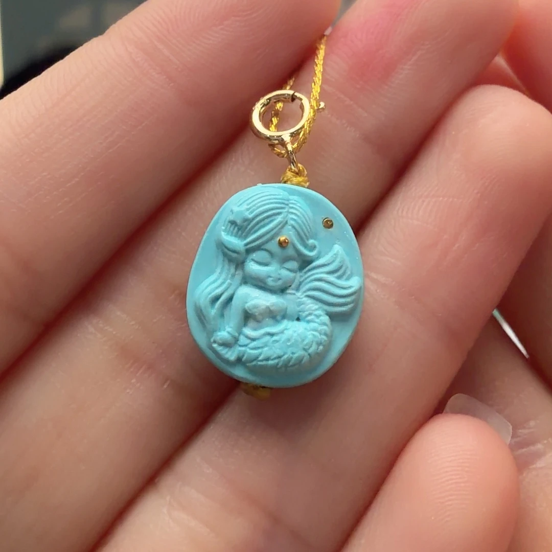 绿松石未镶嵌颈饰