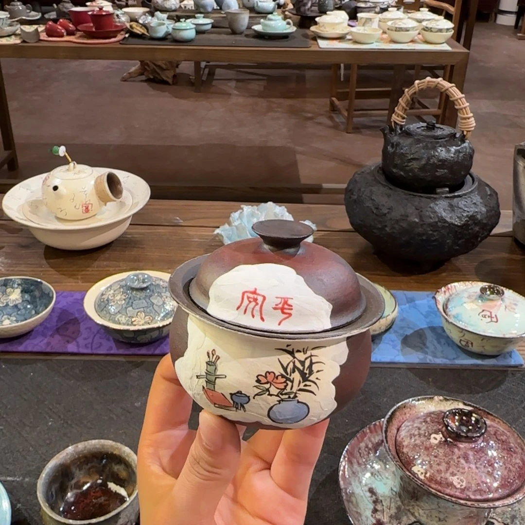 景德镇手作器皿了