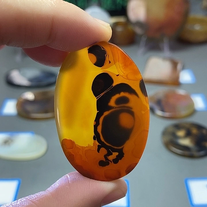 玛瑙/玉髓未镶嵌珠宝半成品15