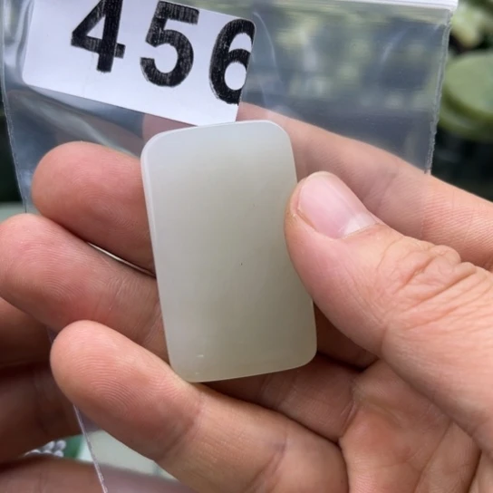 和田玉未镶嵌珠宝半成品