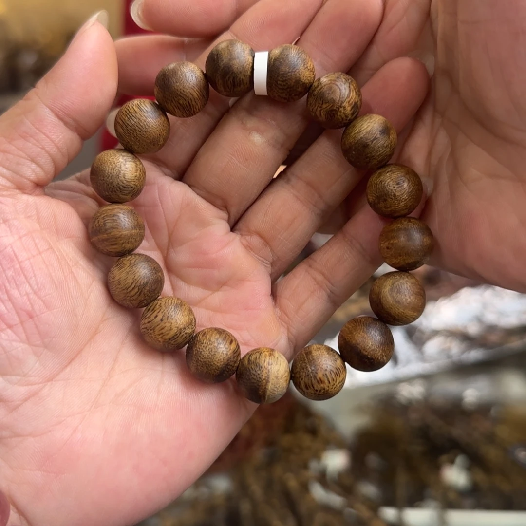 沉香手串多样性发1条1.3圆珠金沙叶高货12克