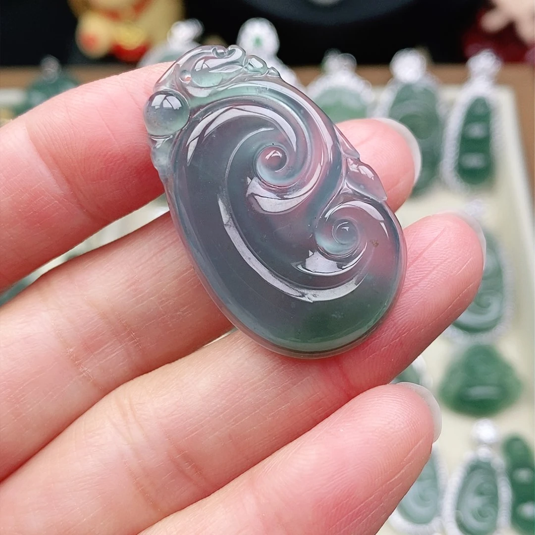 颈饰未镶嵌翡翠吊坠