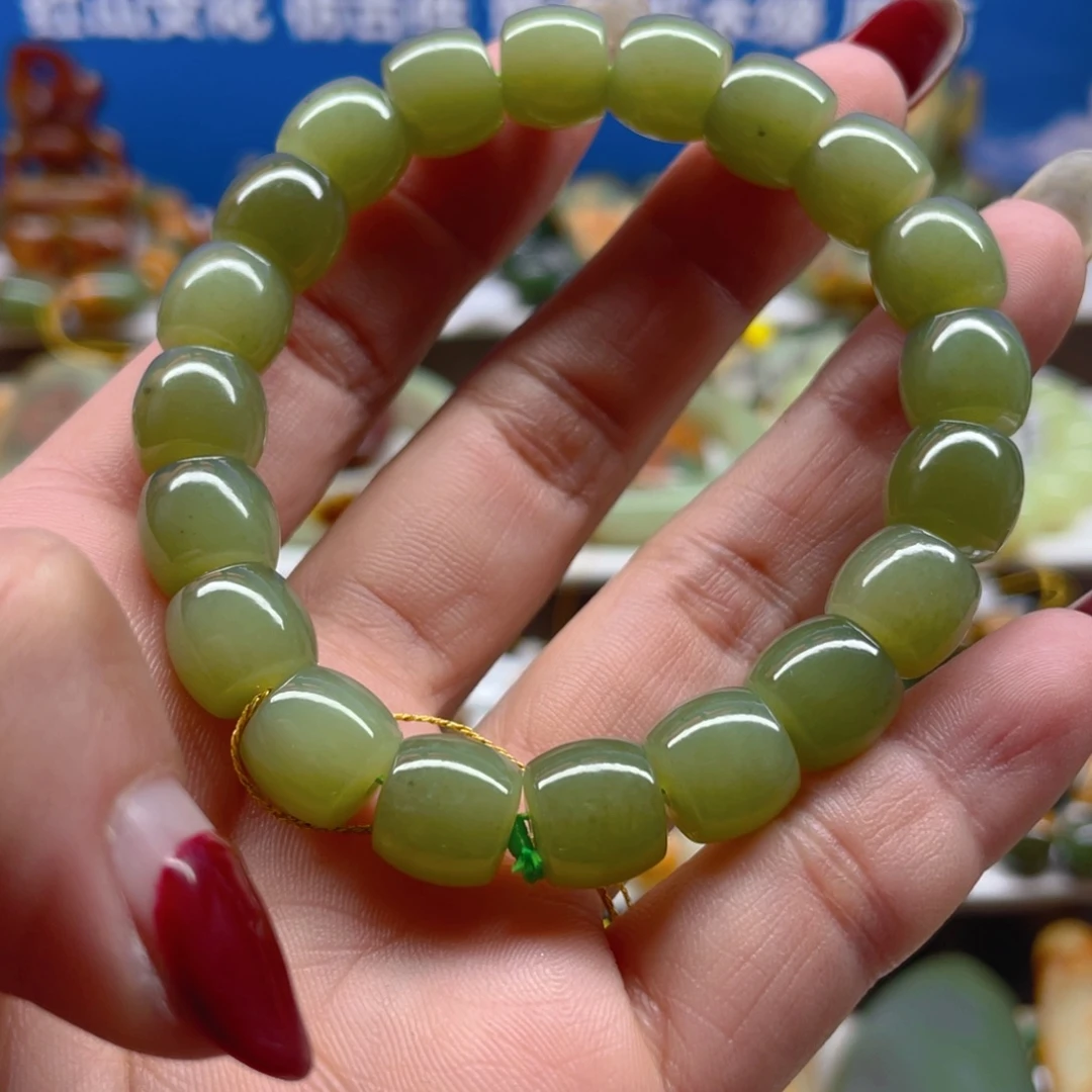 透闪石质玉未镶嵌手串