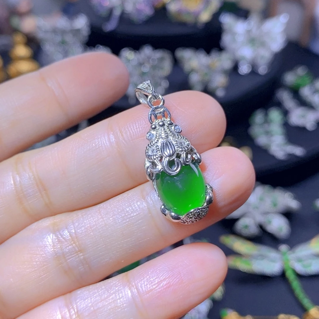 翡翠银S925镶嵌颈饰天然翡翠