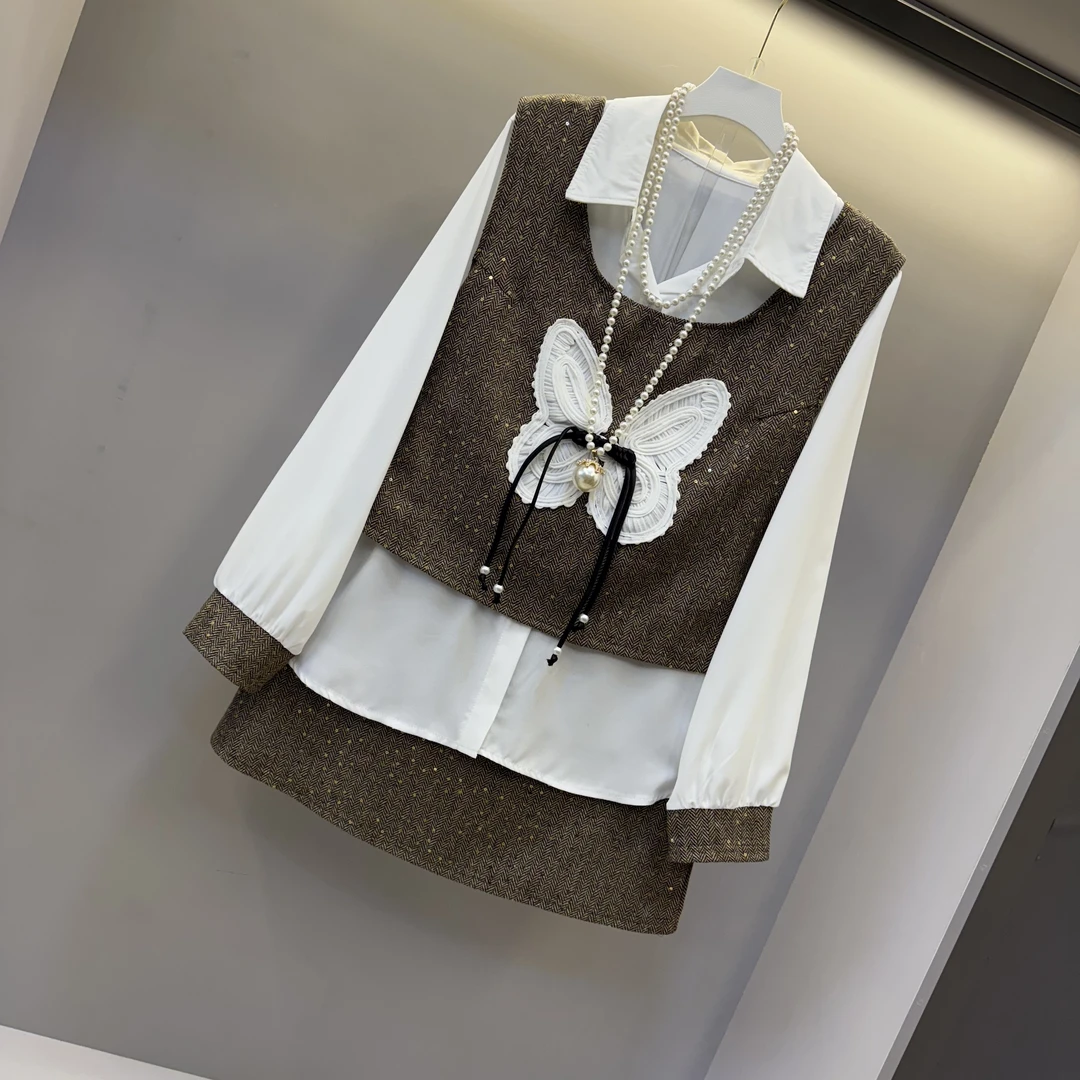 早春新款时尚洋气衬衫马甲短裙三件套套装