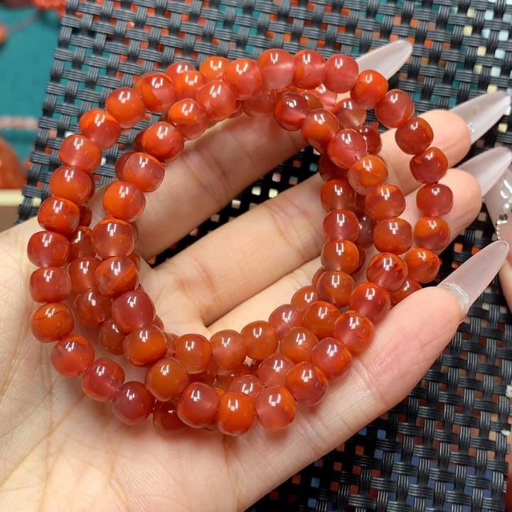 南红玛瑙手串未镶嵌7mm