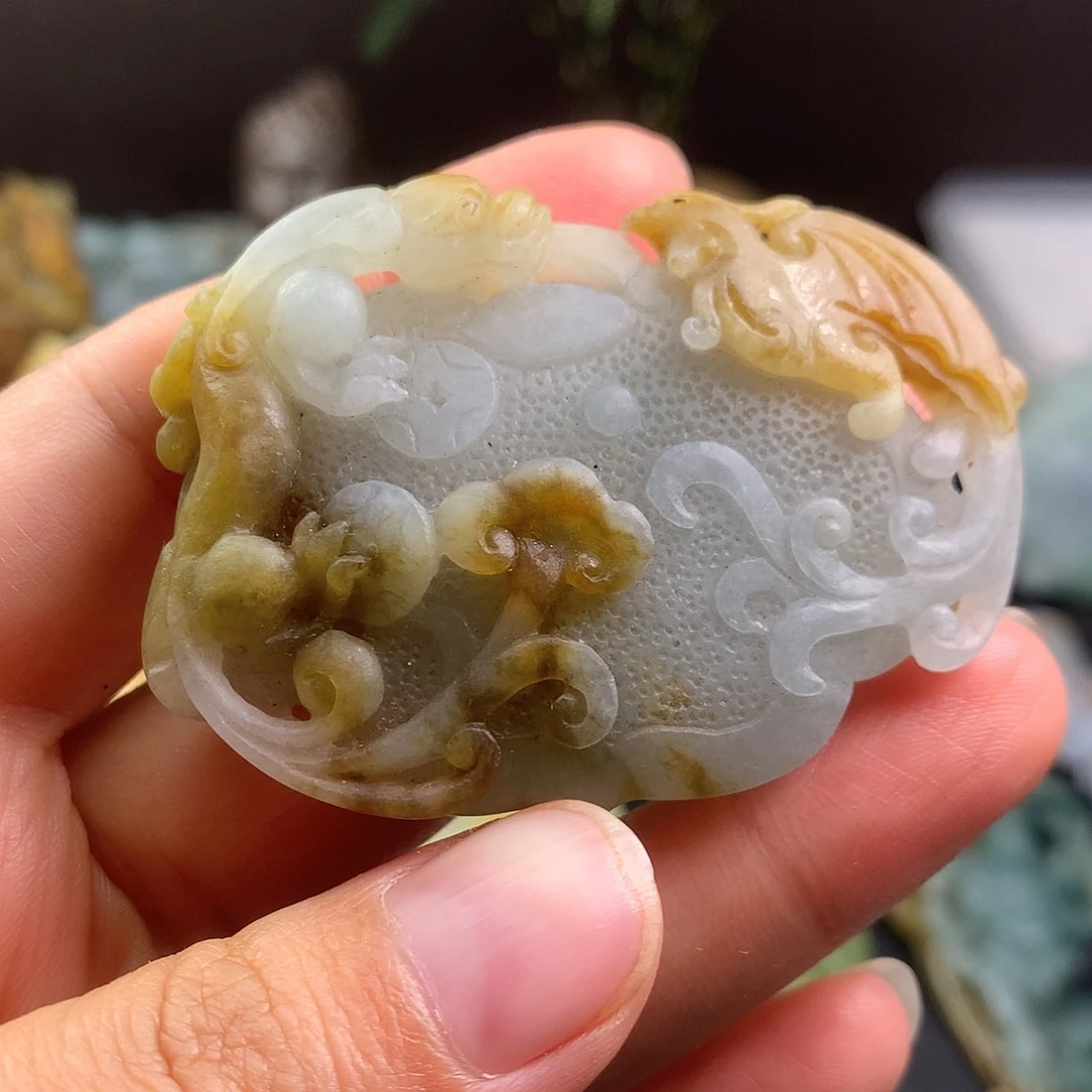 定制翡翠未镶嵌龙凤呈祥