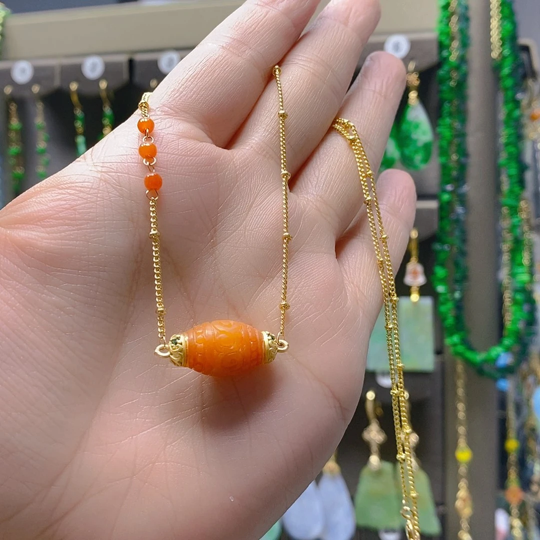 未镶嵌翡翠耳饰翡翠