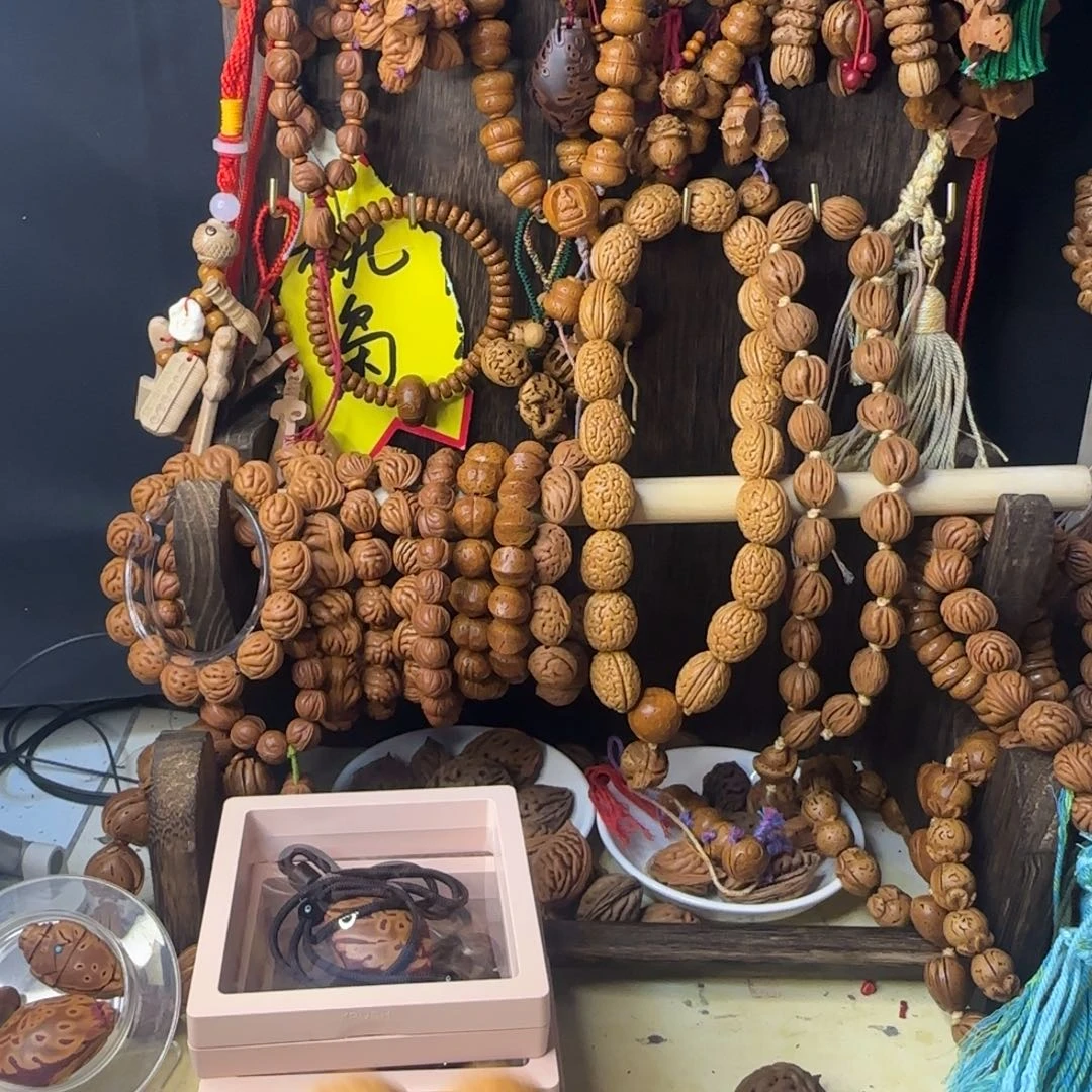 大***狼桃核手串桃核手持