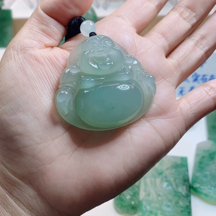 颈饰未镶嵌石英质玉木****2非洲cui