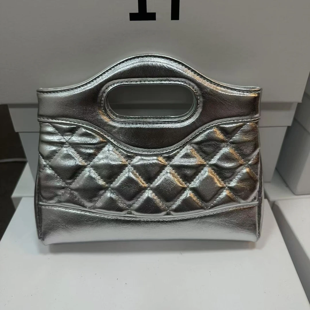 方形斜挎包拉链肩包手机袋链条包简约风黑银港风百搭