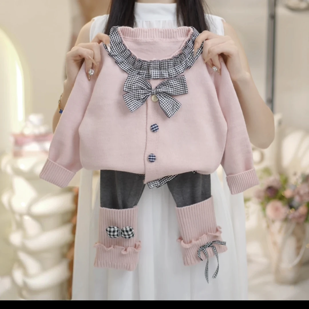 女童蝴蝶结针织开衫春秋2025新款女孩甜美格子拼接毛线外套打底衫