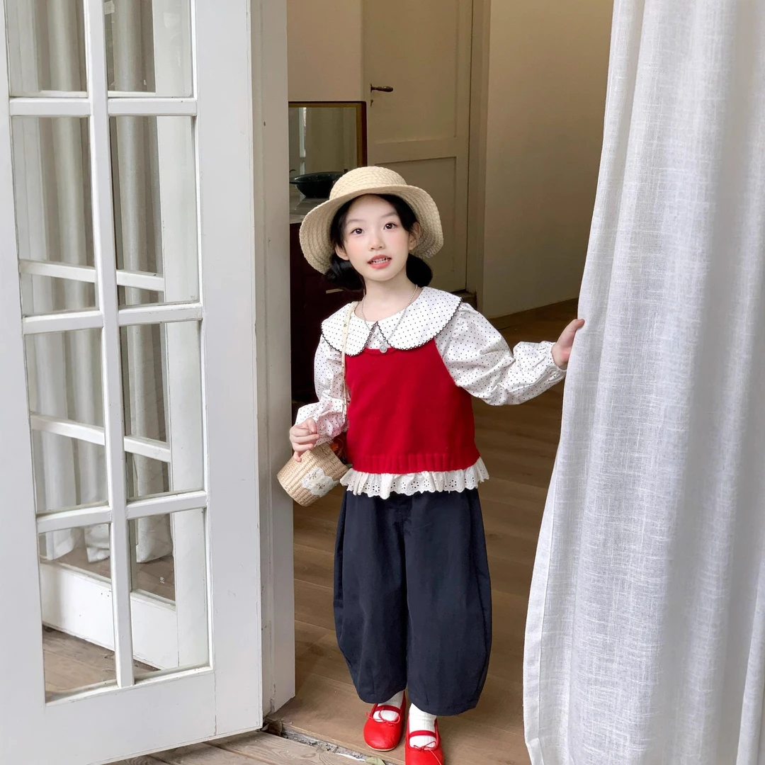 小思家女童2025秋法式田园风花边毛线马甲波点娃娃衫休闲裤套装