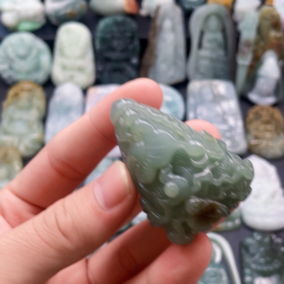 颈饰未镶嵌翡翠翡翠