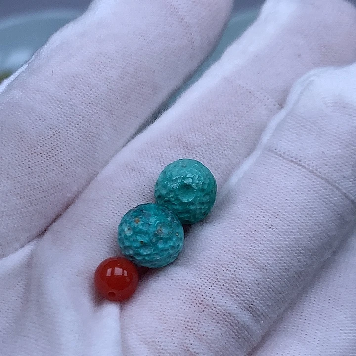 南红玛瑙未镶嵌珠宝奇石