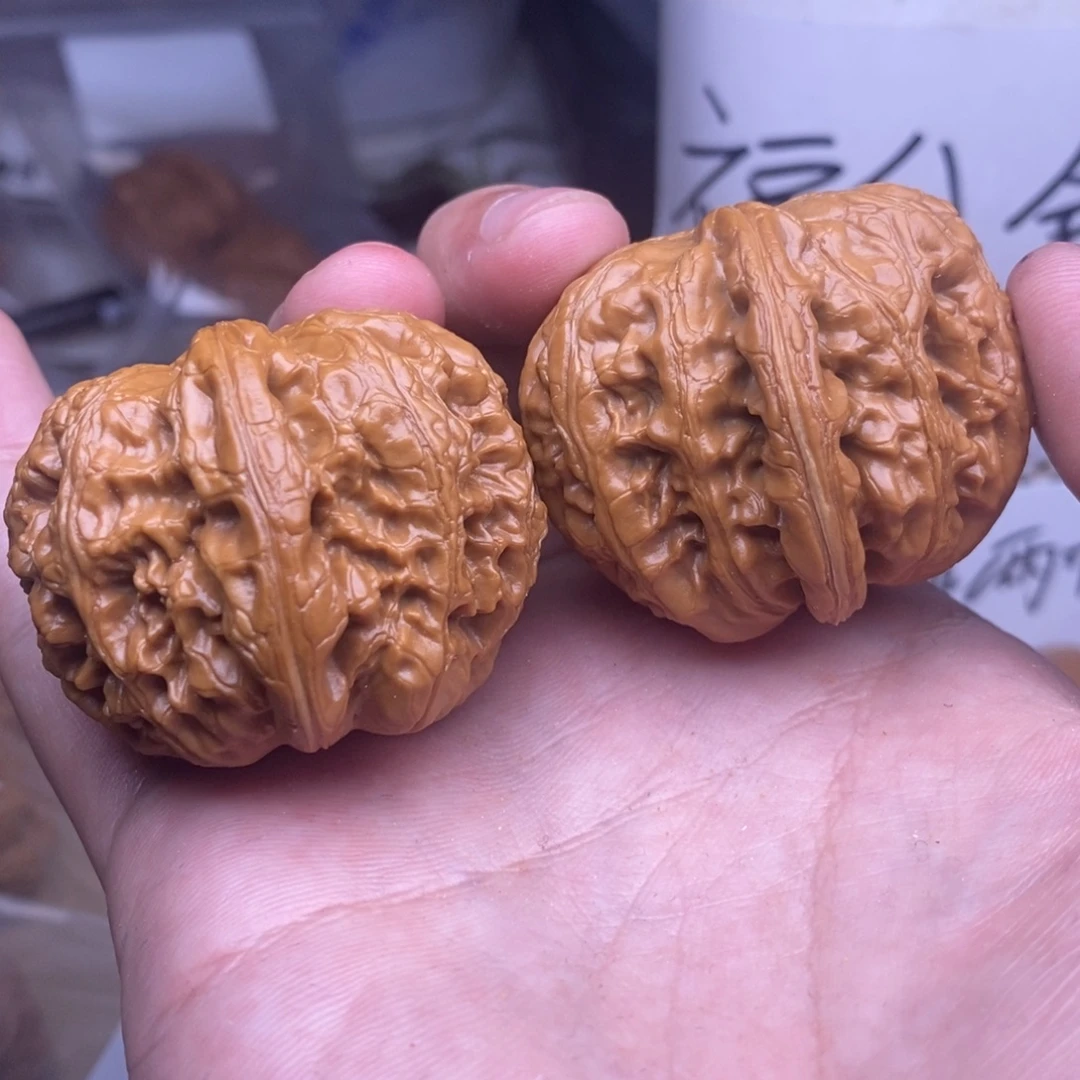 核桃44尺寸，元宝狮子头