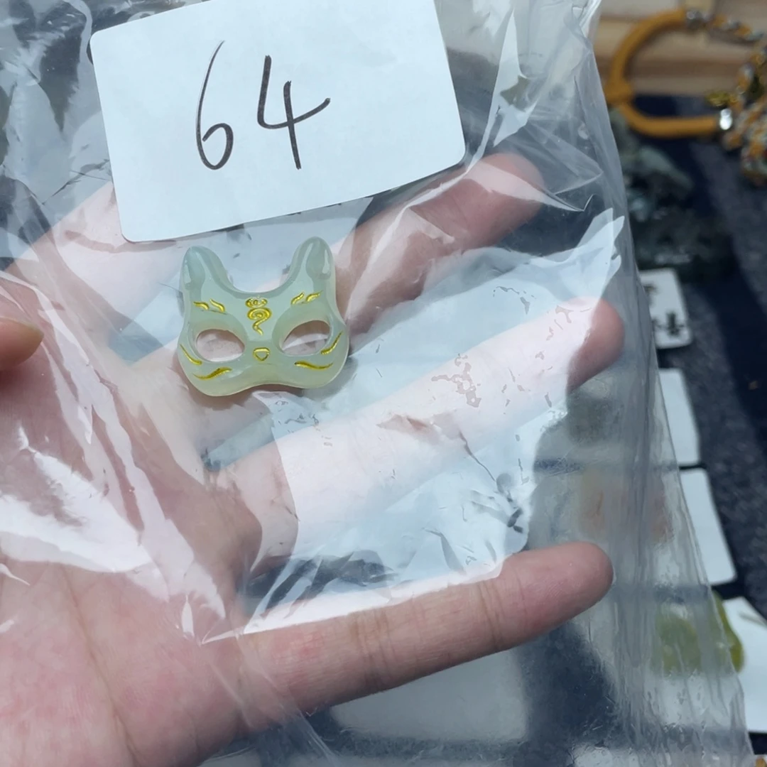 蛇纹石玉未镶嵌颈饰q****r