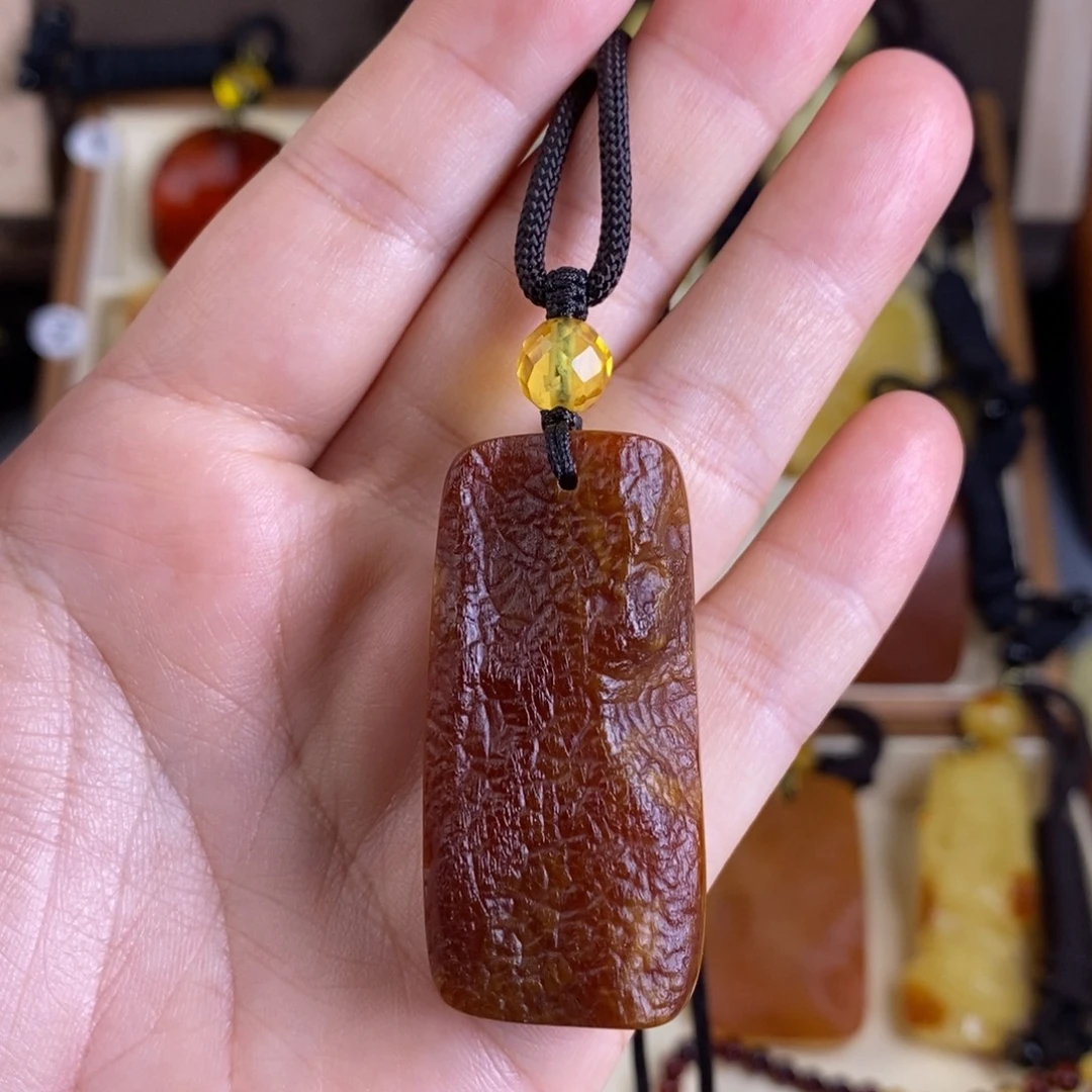 蜜蜡未镶嵌裸石大漠