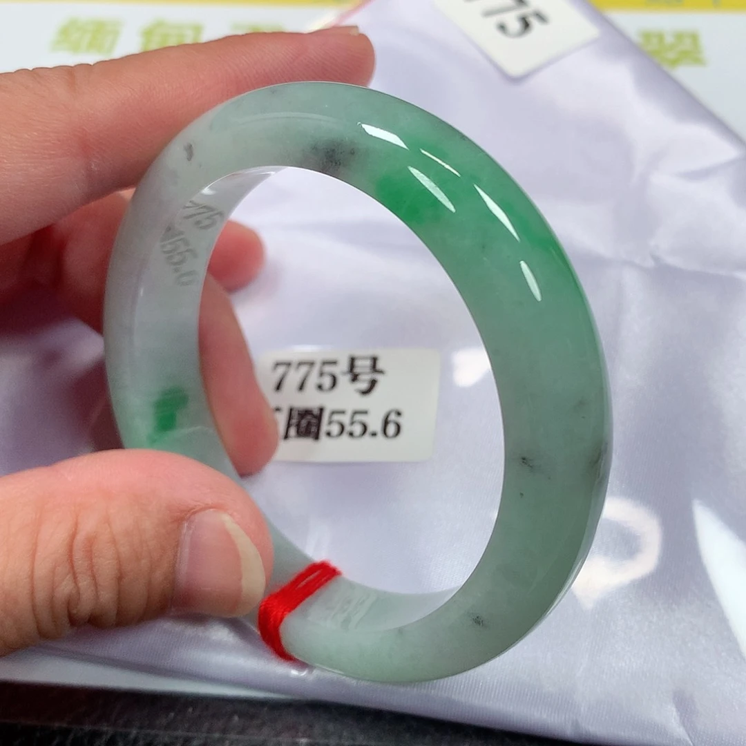 【闪购商品】未镶嵌手镯翡翠775号