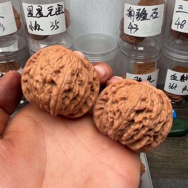 吊坠桃核42山地磨盘