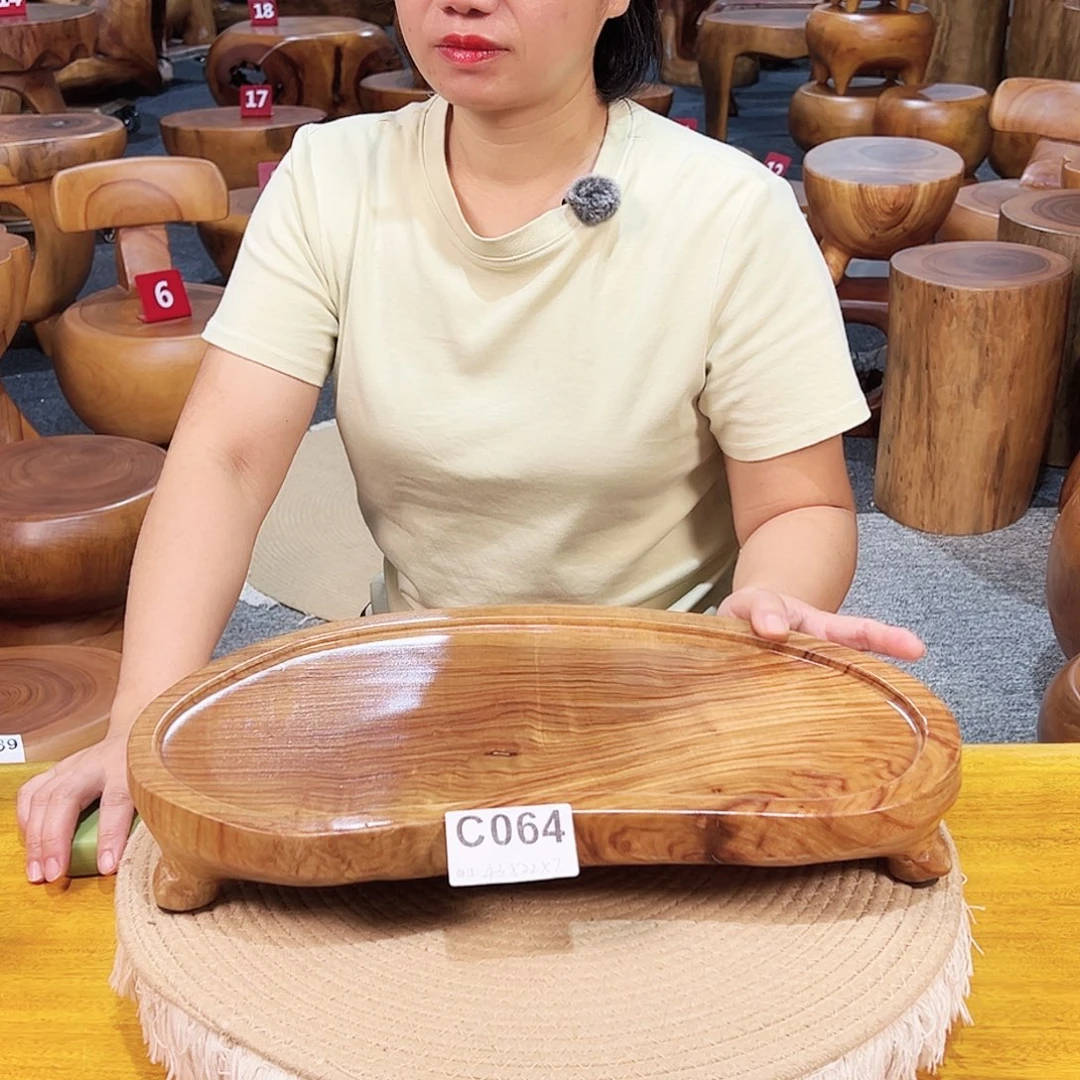 1号香樟木尺寸：42-22-7cm