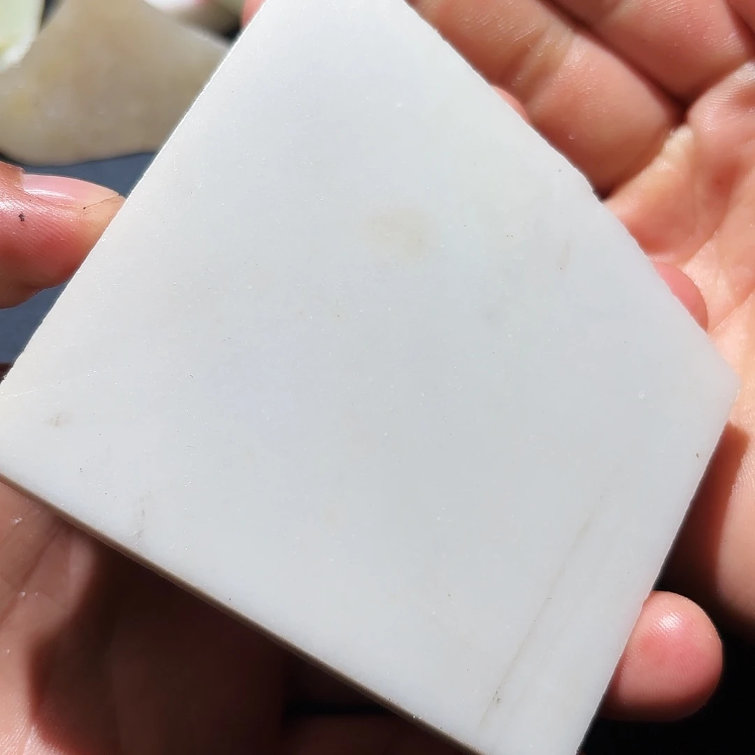 和田玉未镶嵌珠宝奇石