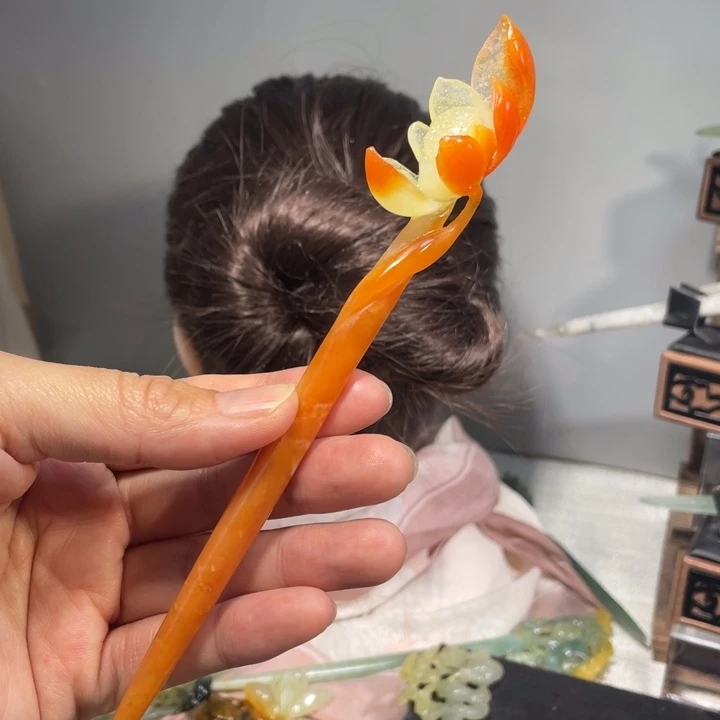 蛇纹石玉发饰合金东**逛