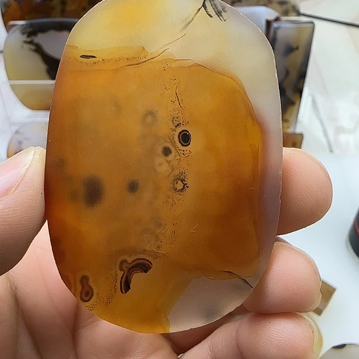未镶嵌颈饰玛瑙/玉髓
